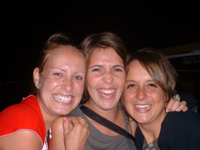 DSCF0036 sonia, joc et virg.JPG