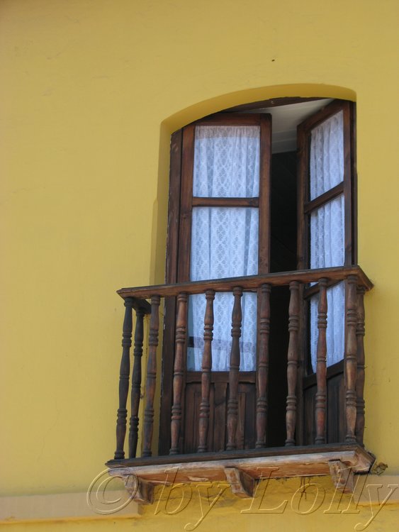 ventana en sancristo.JPG